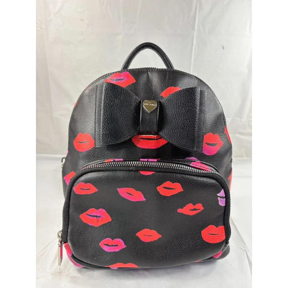 BETSEY JOHNSON Lipstick Backpack - Picture 1 of 12